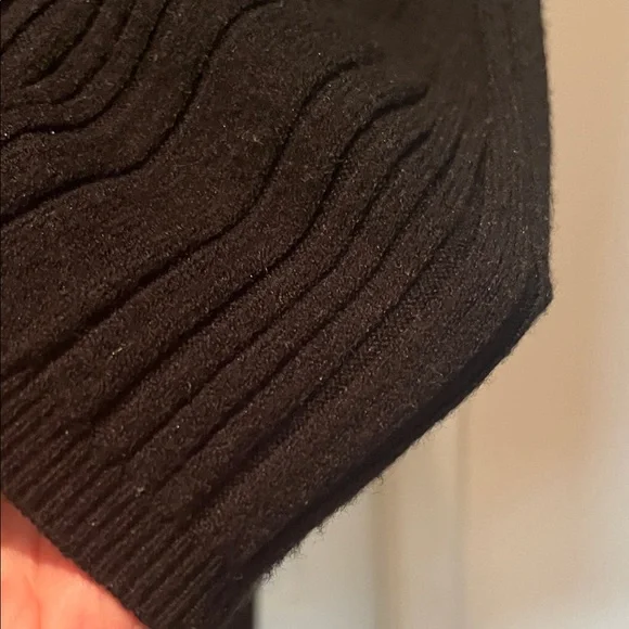 Women’s Black Long Cardigan Sweater - Picture 8 of 11